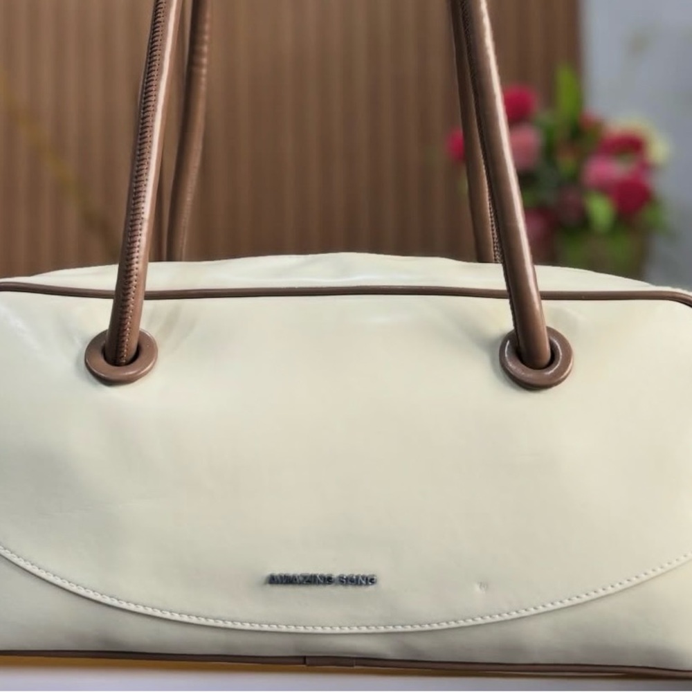 Elegant Cream and Brown Shoulder Bag by - Picture 6 of 9
